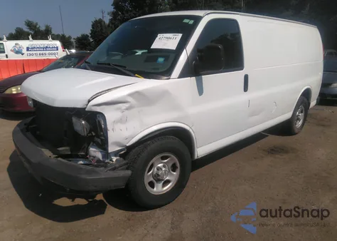 2005 Chevrolet Express из США, поврежденный, VIN 1GCFG15X451252983